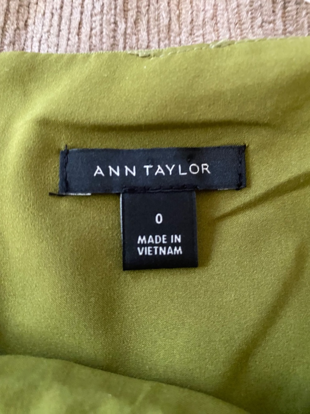 Ann Taylor Olive Green Sleeveless Pleated Midi Dress - Picture 3 of 5
